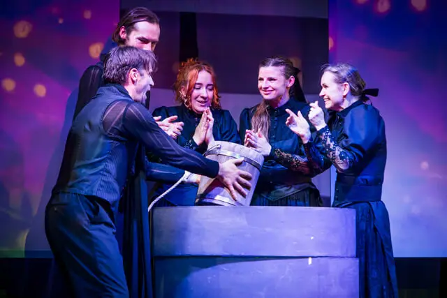 Spektaklis visai šeimai KARALIŲ PASAKA (N-6) – 6