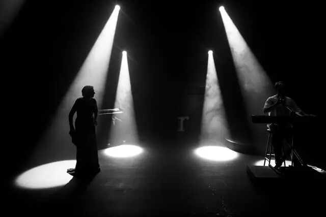 Spektaklis STAND-UP`AS PRASMEI IR BEPRASMYBEI (N-16) – 12