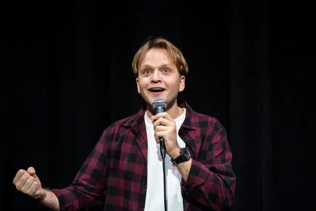 Spektaklis STAND-UP`AS PRASMEI IR BEPRASMYBEI (N-16) – 4