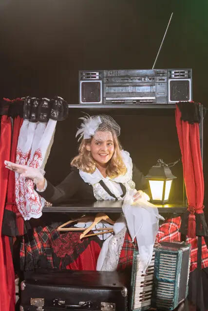 Spektaklis vaikams DVYLIKA IŠ PAŠTO KARIETOS – 7