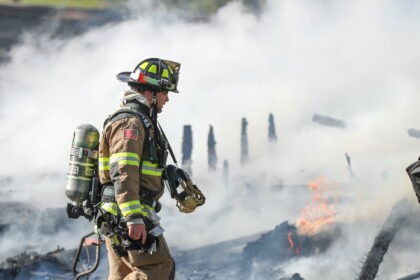 dūmų detektorių įrengimas namuose nuo nelaimės gali ir neapsaugoti